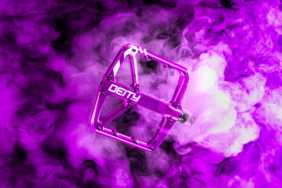 DEITY SUPERVILLAIN PEDALS